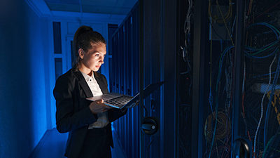 Especialista en Datawarehouse y ETL